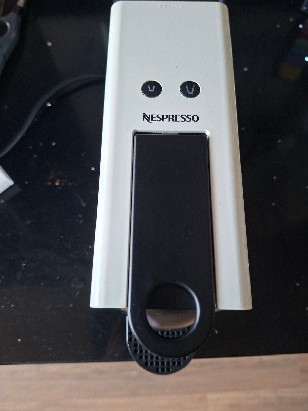 Krups Nespresso Mini Essenza Wit met cups en ontkalker, Koffiepads en cups, Gebruikt, Espresso apparaat, Ophalen of Verzenden