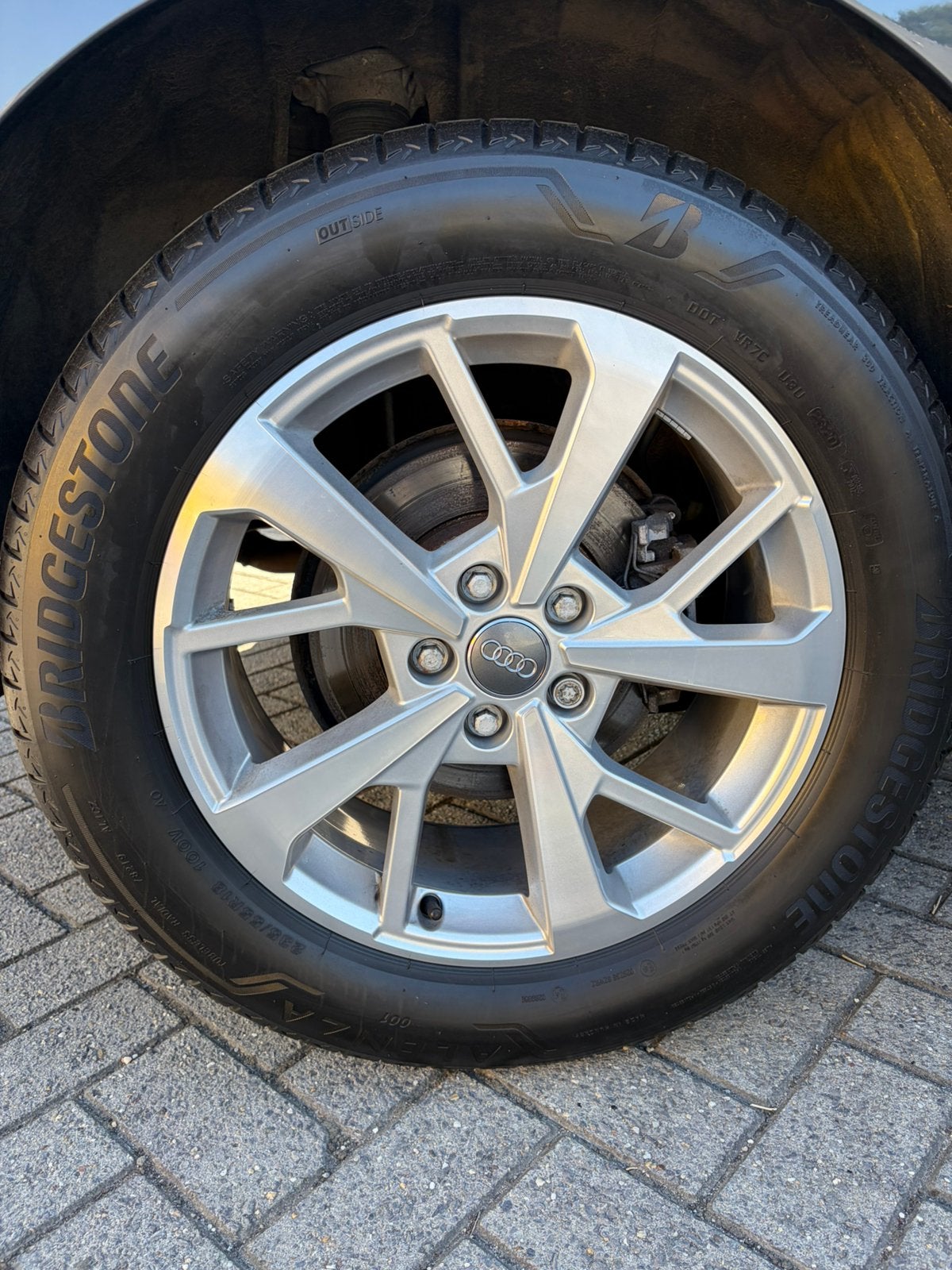 18inch Audi velgen met nieuwe Bridgestone banden, Auto-onderdelen, Banden en Velgen, Ophalen, 18 inch, Banden en Velgen, Nieuw