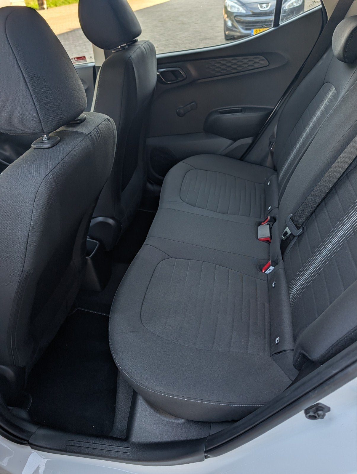 Foto 16 van Hyundai i10 2025 | Lage Km | CarPlay | Navi | Zeer Compleet