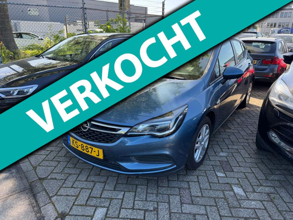 Opel Astra 1.6 CDTI Edition, Auto's, Opel, Voorwielaandrijving, Gebruikt, Euro 6, 4 cilinders