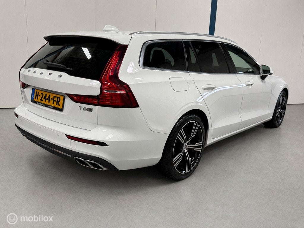 Volvo V60 2.0 T6 Twin Engine AWD Inscription NL-AUTO / LEER, Automaat, Gebruikt, 4 cilinders, Vierwielaandrijving