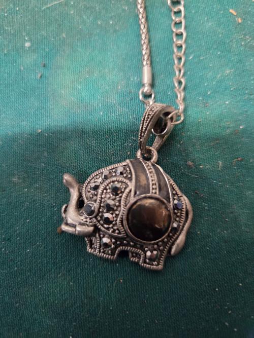 hanger indiase olifant, Ophalen of Verzenden, 'T Olde Gre-j, Info@toldegrej.nl, Endepoelstraat 20f Didam