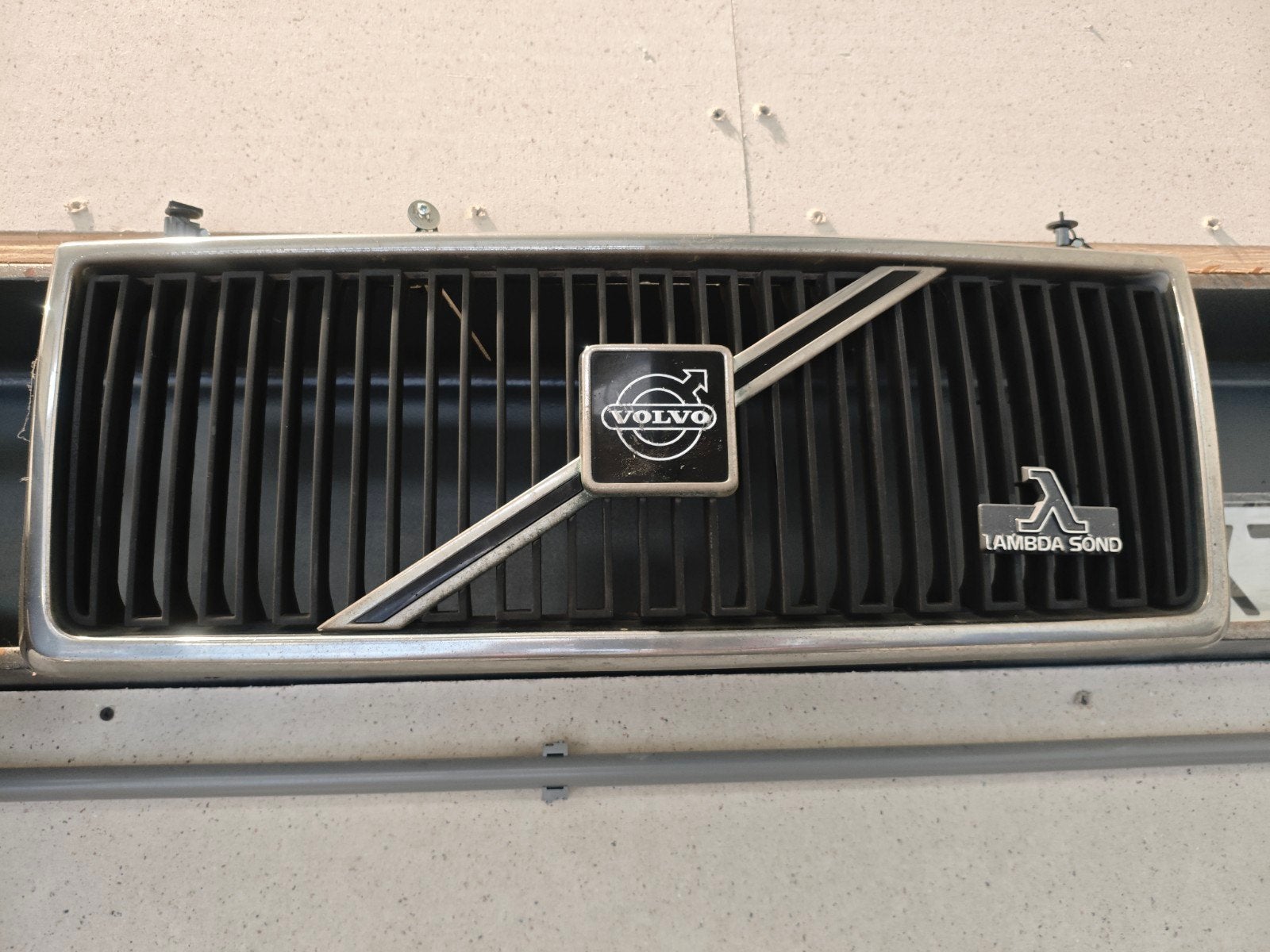 Volvo 240 onderdelen, Ophalen, Volvo