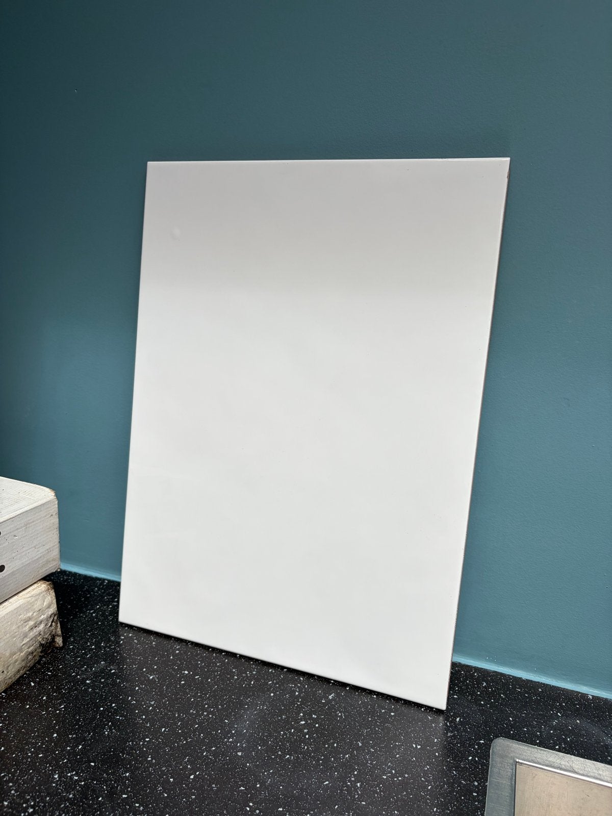 2,2m2 Iris Ceramica ‘Pezzi 7’ Witte Keramische Tegels 33x46, Ophalen, 40 tot 60 cm, Nieuw, Minder dan 5 m²