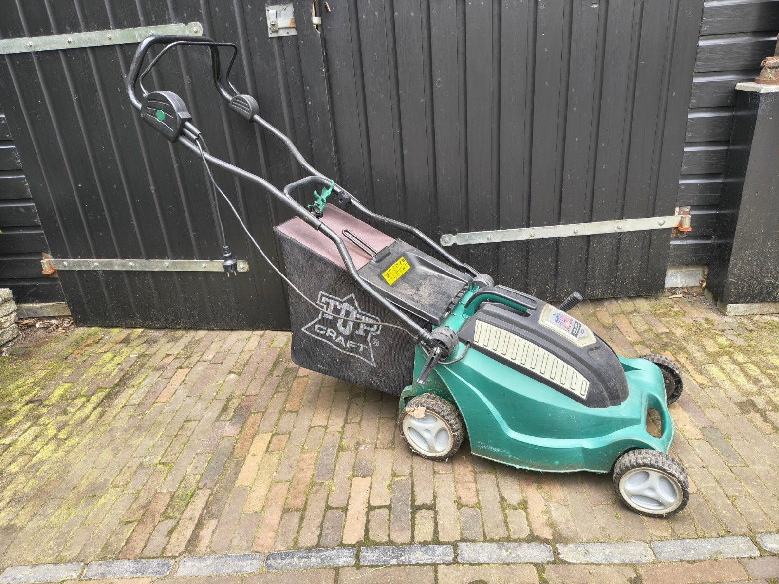 Top Craft grasmaaier 1800W in uitstekende staat, Ophalen, Cirkelmaaier, Elektrische grasmaaier, Zo goed als nieuw
