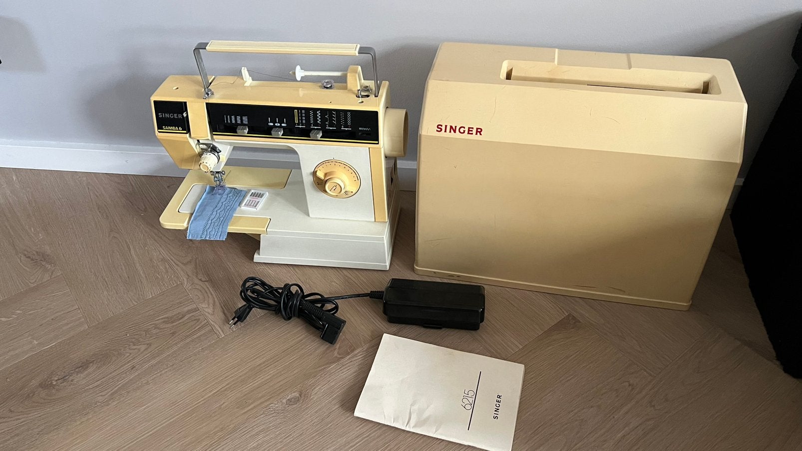 Naaimachine Singer Samba 6 model 6215C, Ophalen, Gebruikt, Naaimachine, Singer