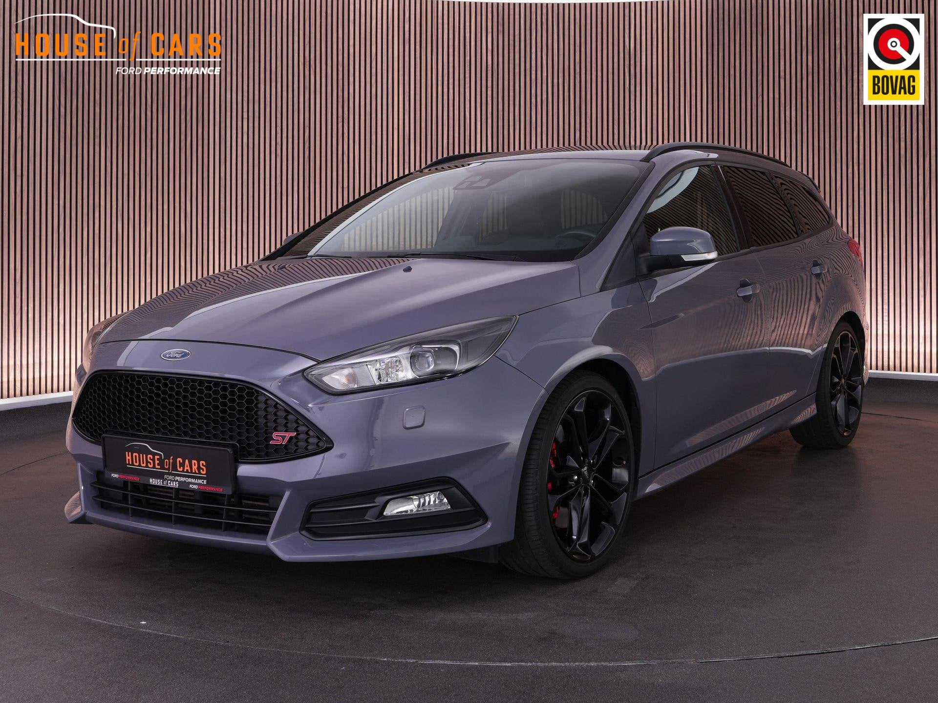 Ford Focus Wagon ST-3 2.0 PERFORMANCE PACK |Sony|Apple Carpl, 15 km/l, Gebruikt, 4 cilinders, Automatische klimaatregeling