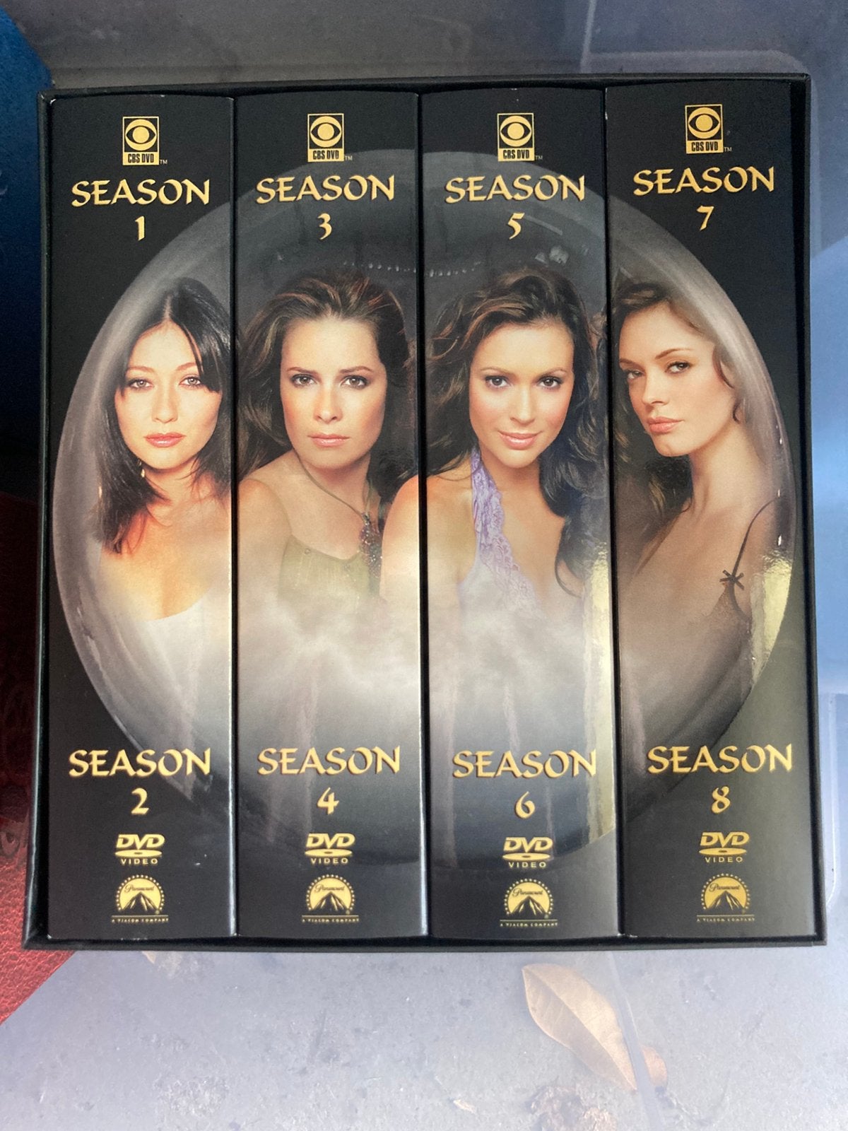 Charmed season 1 t/m 8 box set DVD, Vanaf 16 jaar, Ophalen of Verzenden, Zo goed als nieuw