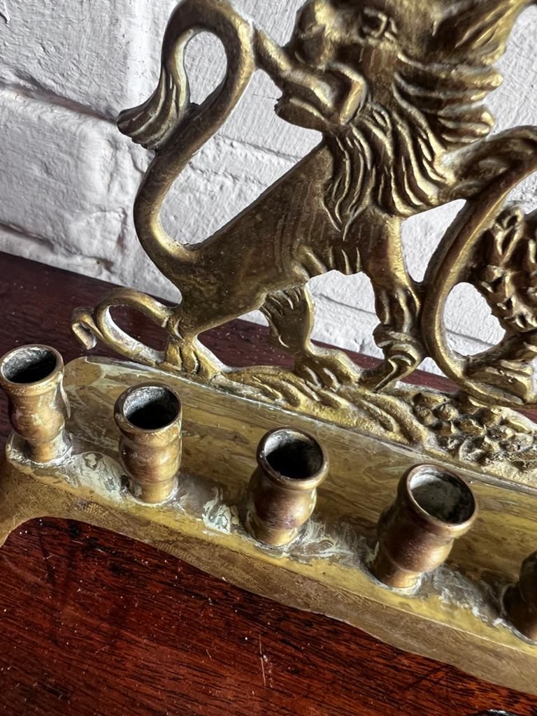 Vintage Koperen Menorah met Leeuwen en Levensboom, Ophalen of Verzenden