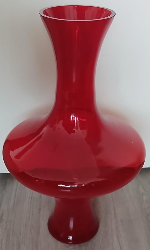 Hoge rode glazen vaas ,onbeschadigd, H 53cm,zware kwaliteit, Ophalen, 50 tot 75 cm, Rood, Glas