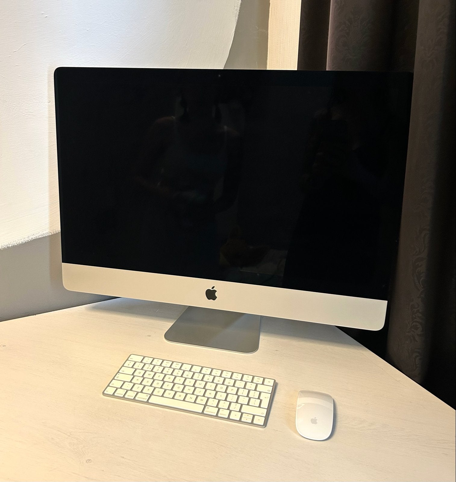 iMac Retina 5K, 27-inch, 2019 met muis en toetsenbord, Computers en Software, Apple Desktops, Ophalen, 2 tot 3 Ghz, IMac, Zo goed als nieuw