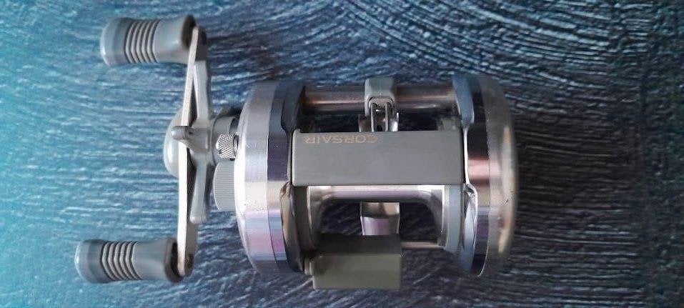 Shimano Corsair CS401 reel, Ophalen of Verzenden, Zo goed als nieuw, Molen