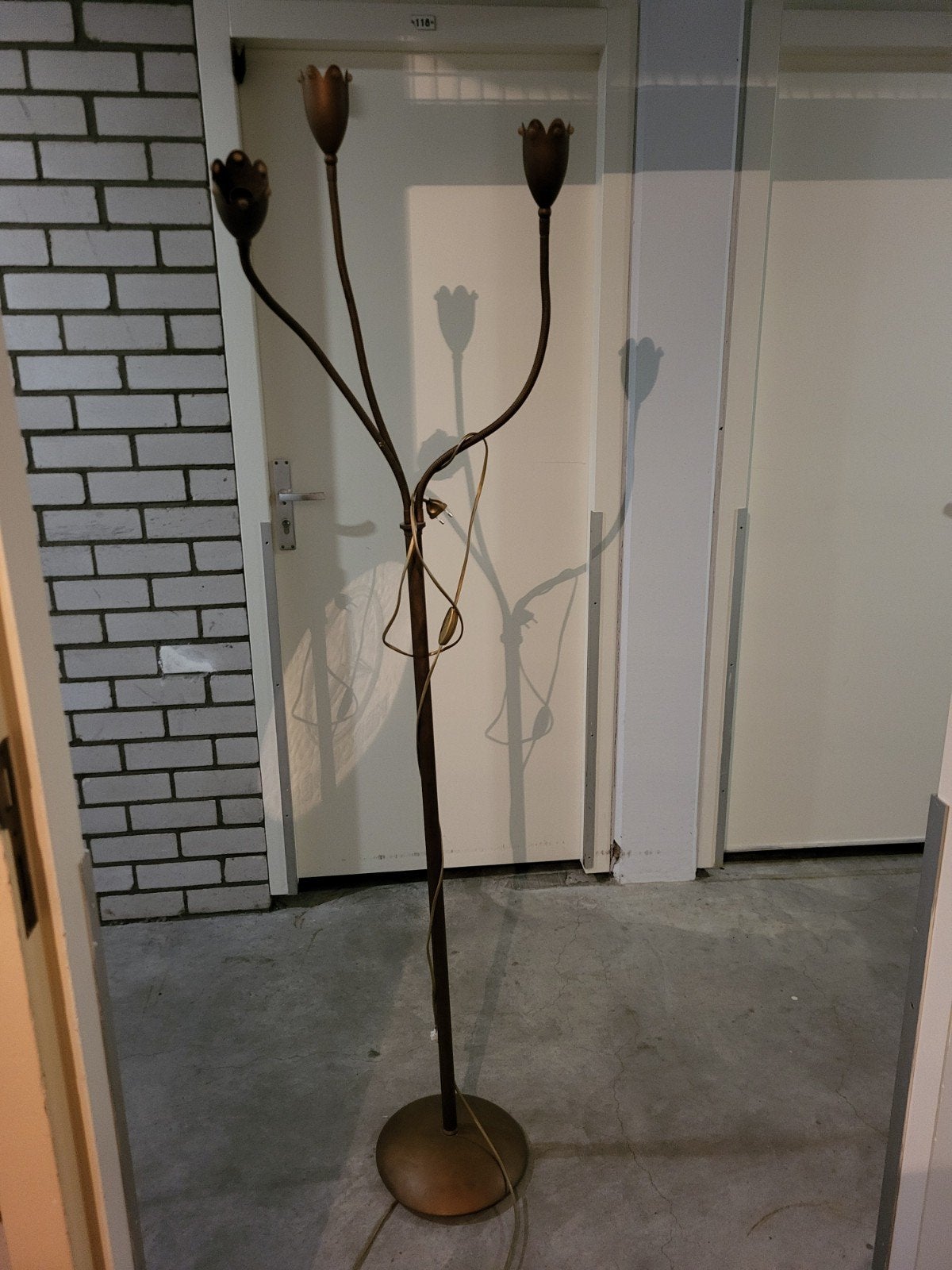 Vintage bronzen vloerlamp met 3 kelken, Ophalen