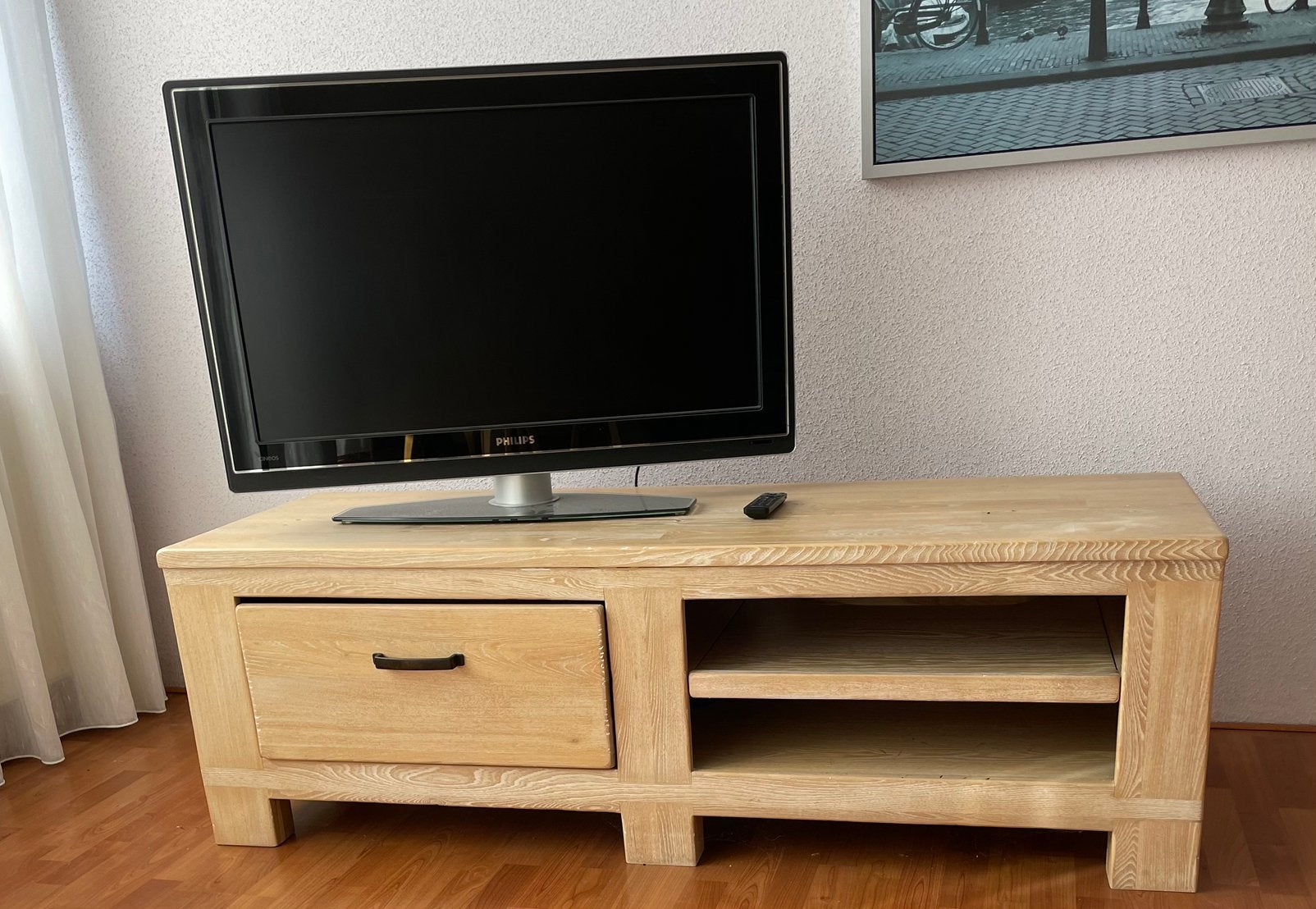 Henders+Hazel TV-meubel, Ophalen, 150 tot 200 cm, Zo goed als nieuw, Minder dan 100 cm