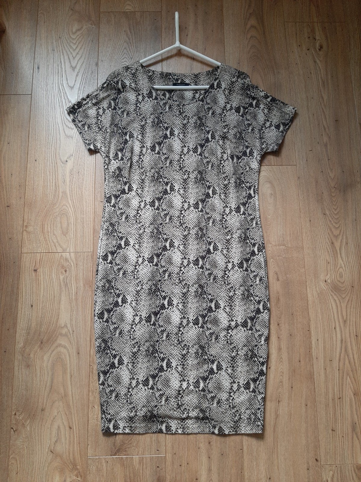 nieuw... jersey jurk mt 38-40 Claudia Strater, Maat 38/40 (M), Beige, Nieuw, Ophalen of Verzenden