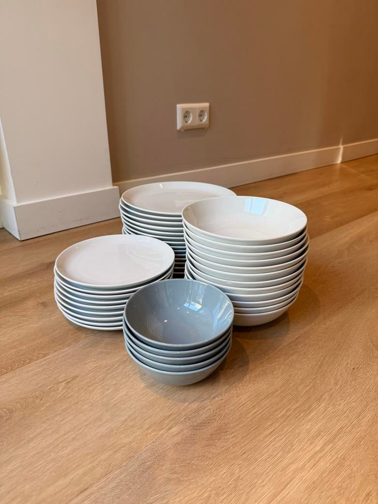 40-delig servies vivo | Villeroy & Boch (Wit/Grijs), Ophalen, Gebruikt, Keramiek, Bord(en)