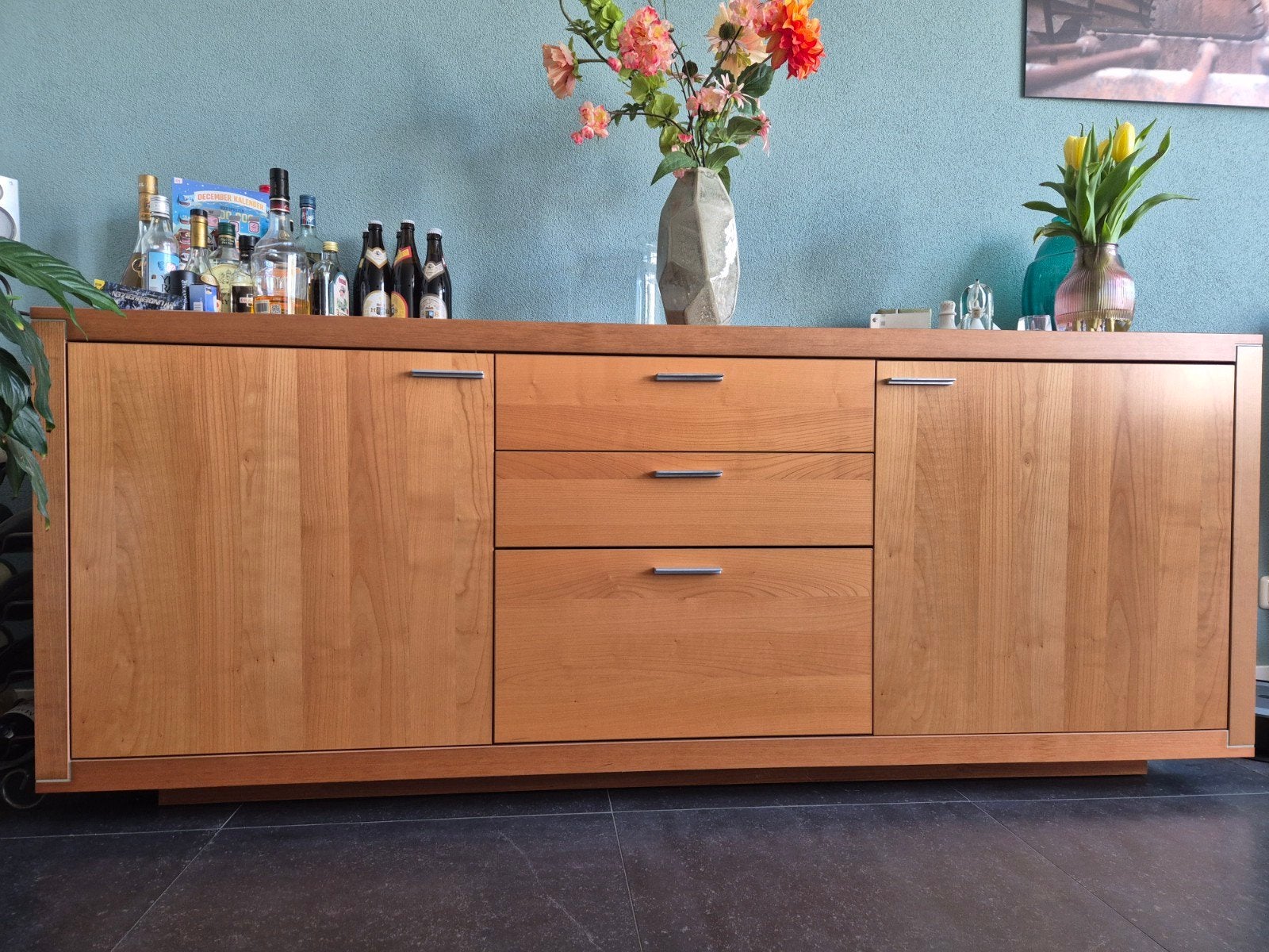 Stijlvol dressoir van kersenhout met lades en deuren, Ophalen, Modern klassiek, Zo goed als nieuw, 200 cm of meer