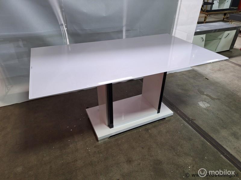 Online Veiling: Design eettafel v.v. wit tafelblad en ond...