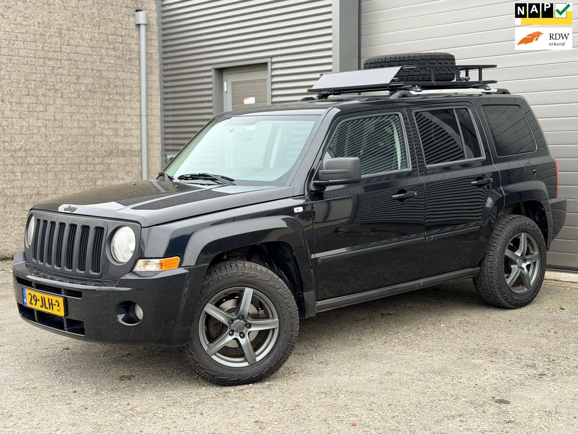 Jeep Patriot 2.4 Limited Liberty, Auto's, Automaat, 450 kg, Gebruikt, Zwart