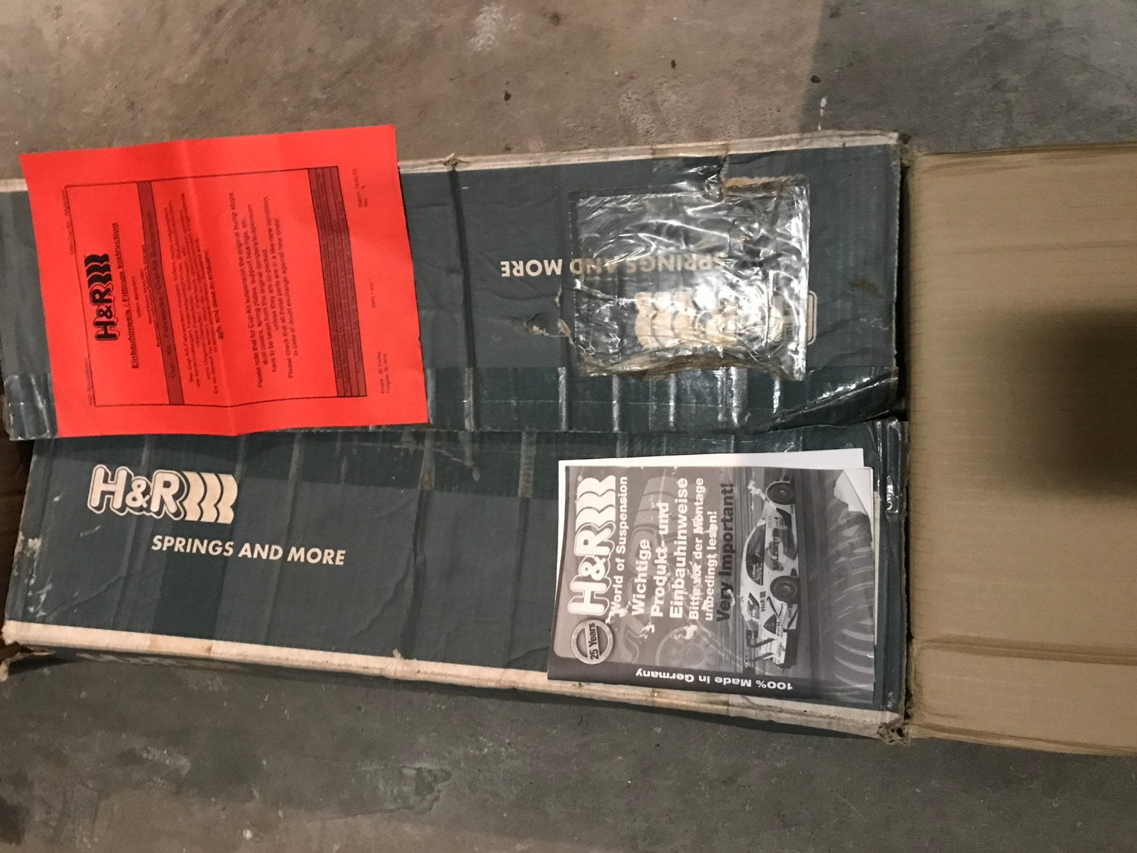 BMW  E30 , HR verlaagd set ,compleet, Ophalen of Verzenden, Nieuw, BMW