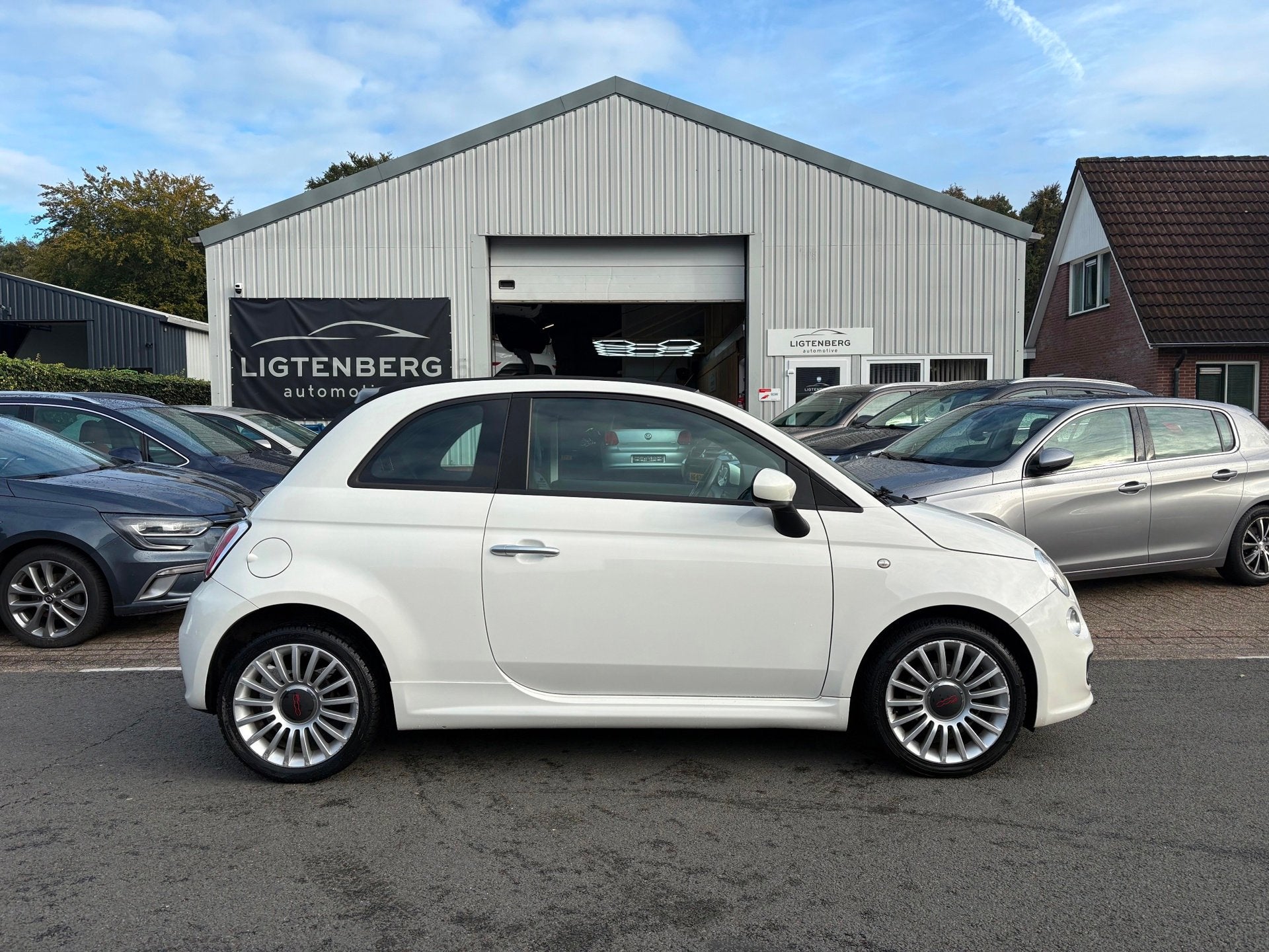 Fiat 500 C 0.9 TwinAir 500S Cabrio|Parkeersensor|Airco|NAP, Auto's, 86 pk, Gebruikt, Cabriolet, Wit