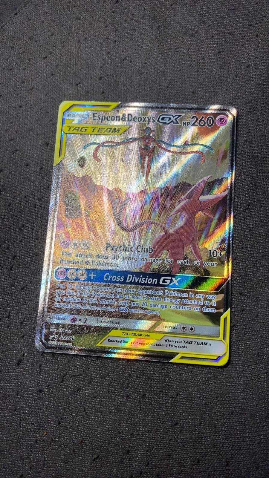 Pokémon Espeon & Deoxys GX SM240 Tag Team – Full Art Promo, Ophalen of Verzenden, Zo goed als nieuw