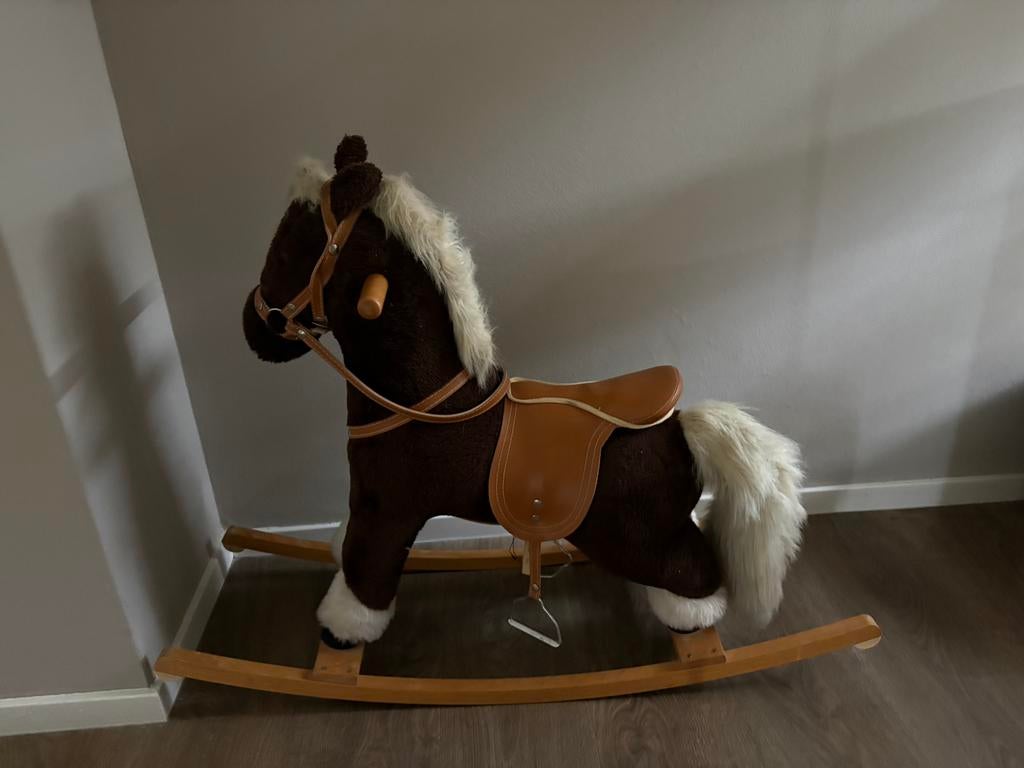 Hobbelpaart, Ophalen, Zo goed als nieuw