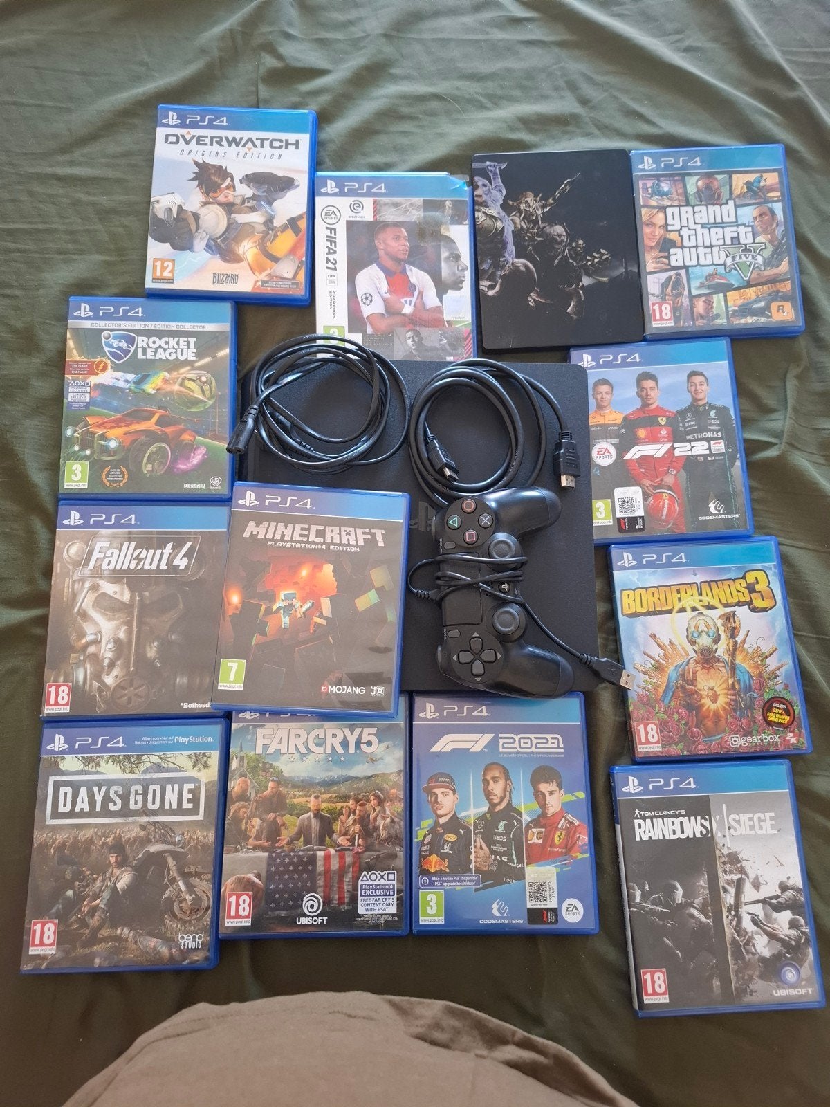 PS4 met 1 controllers en 10 games, Ophalen, Met 1 controller, Original, 500 GB