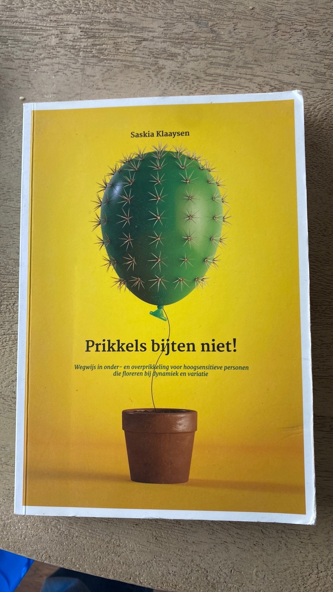 Saskia Klaaysen - Prikkels bijten niet!, Ophalen of Verzenden, Zo goed als nieuw, Saskia Klaaysen