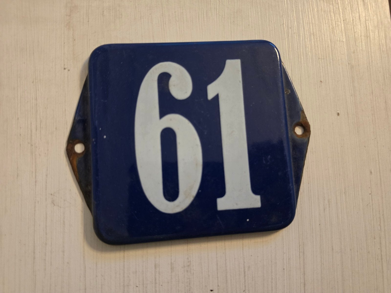 Vintage geëmailleerd huisnummer 61, Ophalen of Verzenden