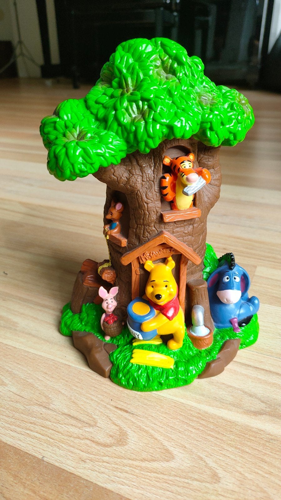 Winnie de Pooh Spaarpot, Ophalen of Verzenden, Zo goed als nieuw, Steen, Aardewerk of Keramiek, Strip- of Tekenfilmfiguur
