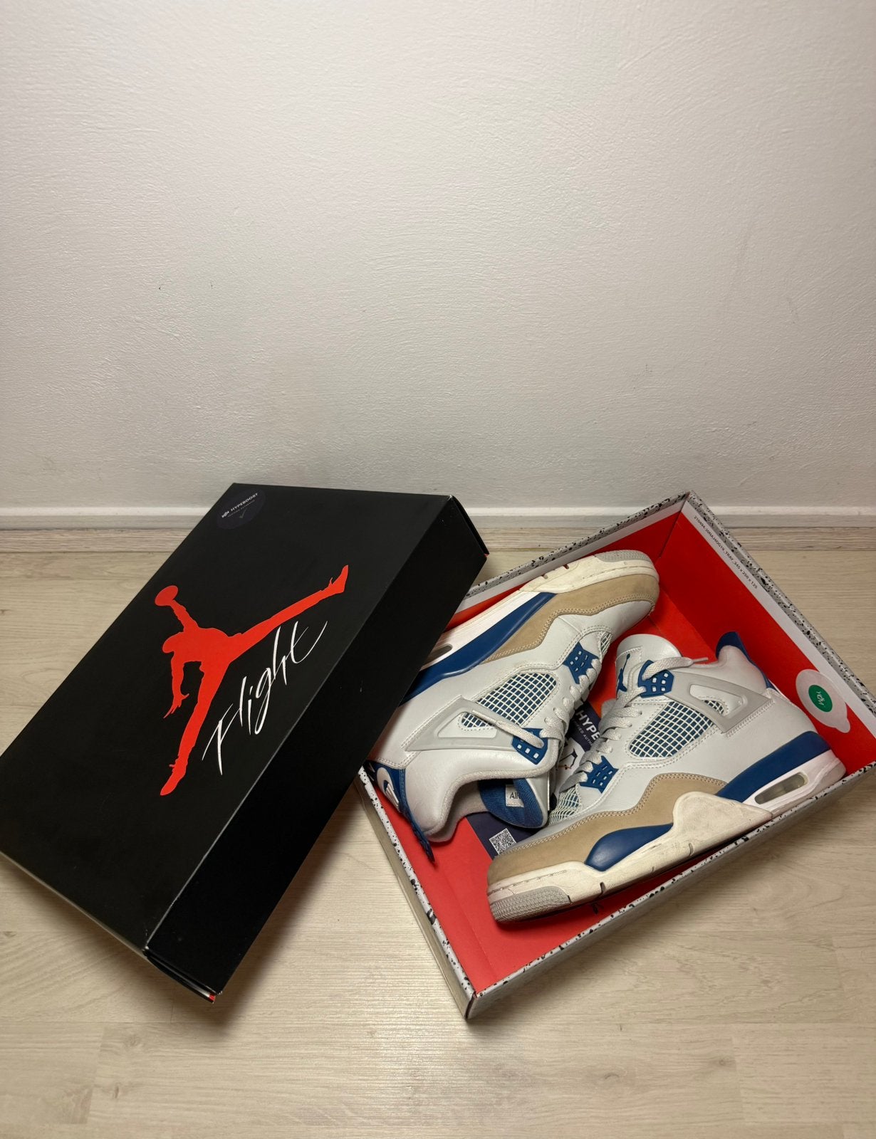 Nike Air Jordan 4 Retro 'Military Blue' - Maat 44, Ophalen of Verzenden, Zo goed als nieuw, Overige typen