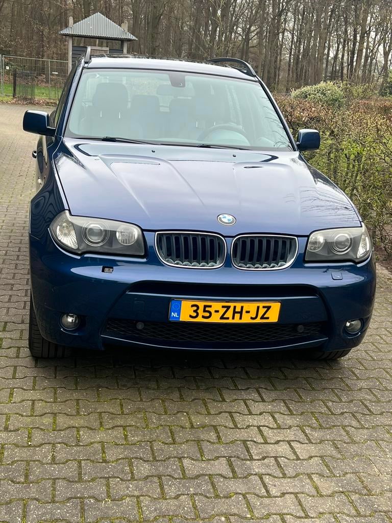 BMW X3 3.0 I AUT 2004 Blauw, Auto's, Automaat, 2000 kg, Blauw, 231 pk
