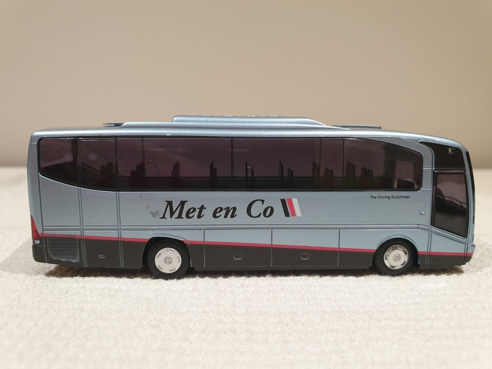 AWM Mercedes-Benz Tourino Met en Co bus 1:87, Ophalen of Verzenden, Nieuw, Bus of Vrachtwagen, AWM