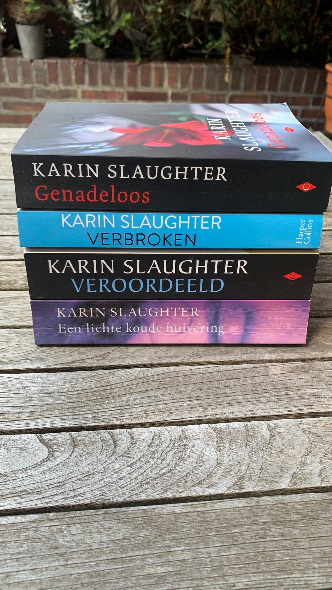 Karin Slaughter - Genadeloos (special), Ophalen of Verzenden, Zo goed als nieuw, Karin Slaughter