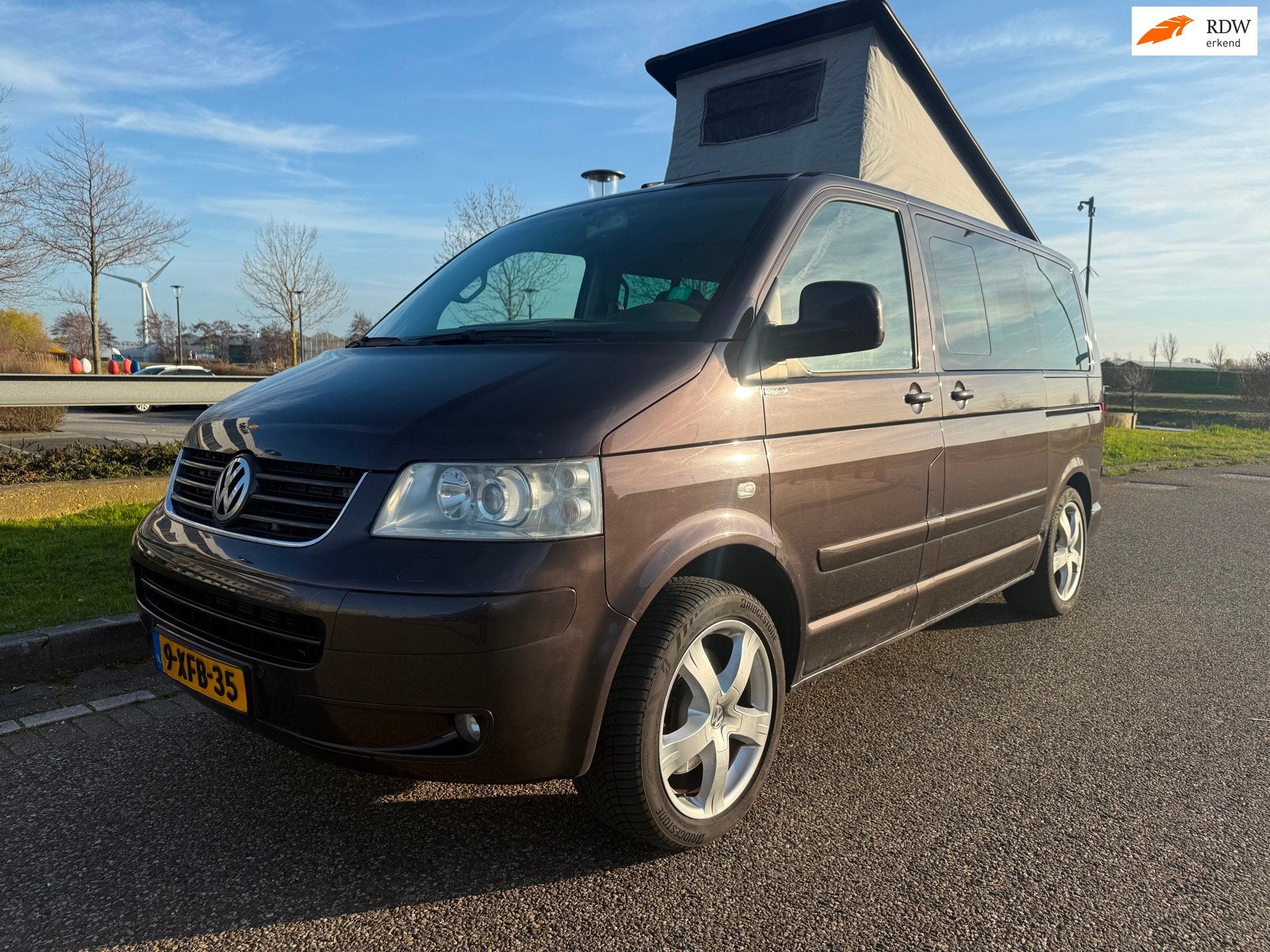 Volkswagen Transporter Multivan 2.5 TDI Highline * APK * NAP, Automaat, Buscamper of Camperbus, Volkswagen, Diesel
