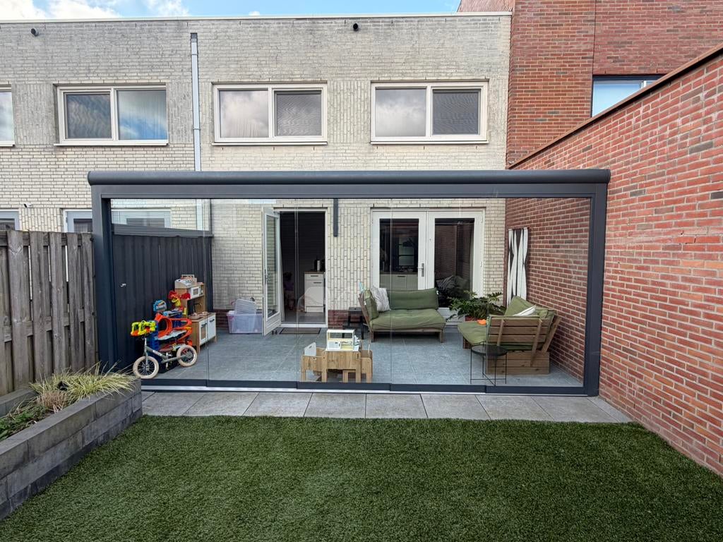 Tuinkamer antracietgrijs met glas, Ophalen, Zo goed als nieuw, Serre