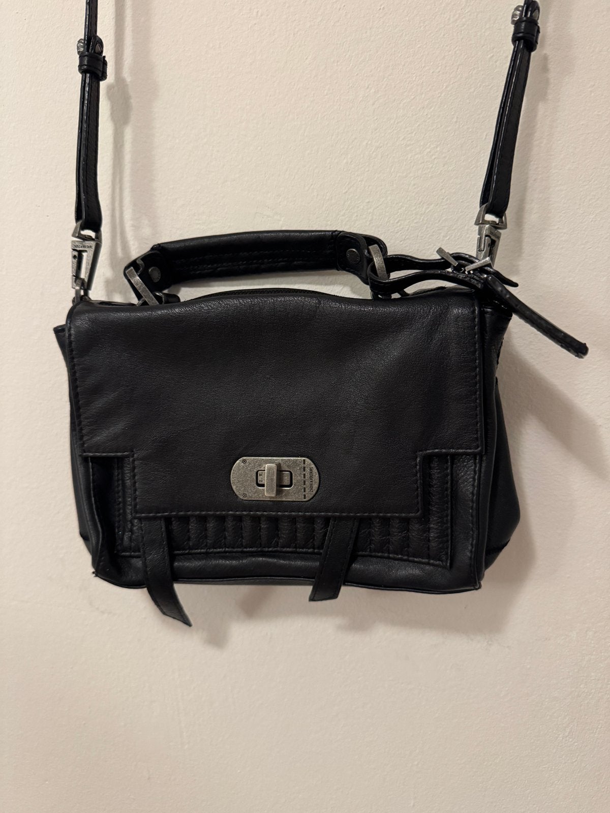 Zadig & Voltaire, Sieraden, Tassen en Uiterlijk, Tassen | Damestassen, Ophalen of Verzenden, Zo goed als nieuw, Zwart, Schoudertasje
