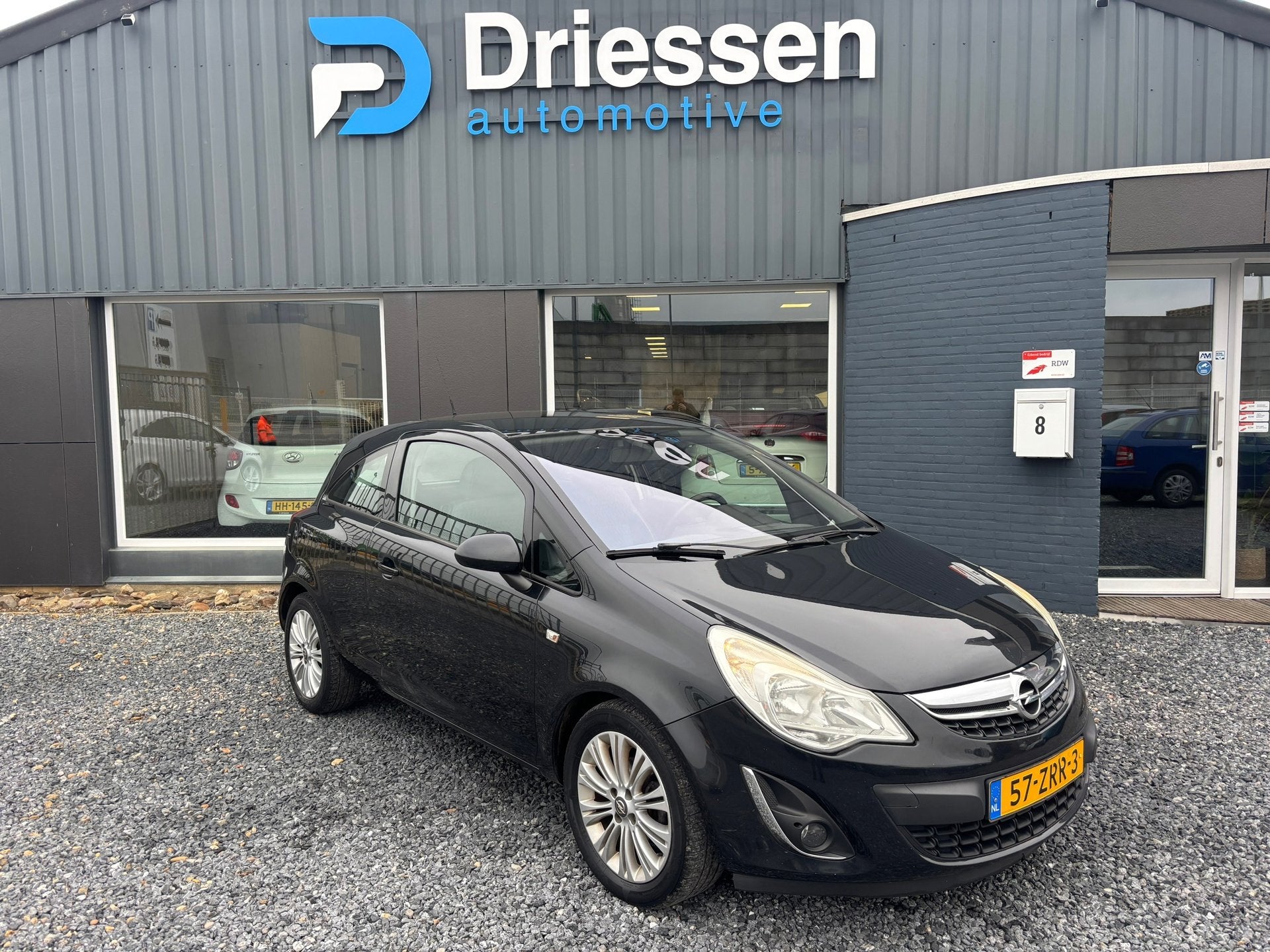 Opel Corsa 1.2 EcoFlex Anniversay Edition LPG | Clima | Navi, Auto's, Voorwielaandrijving, Euro 5, Gebruikt, Zwart