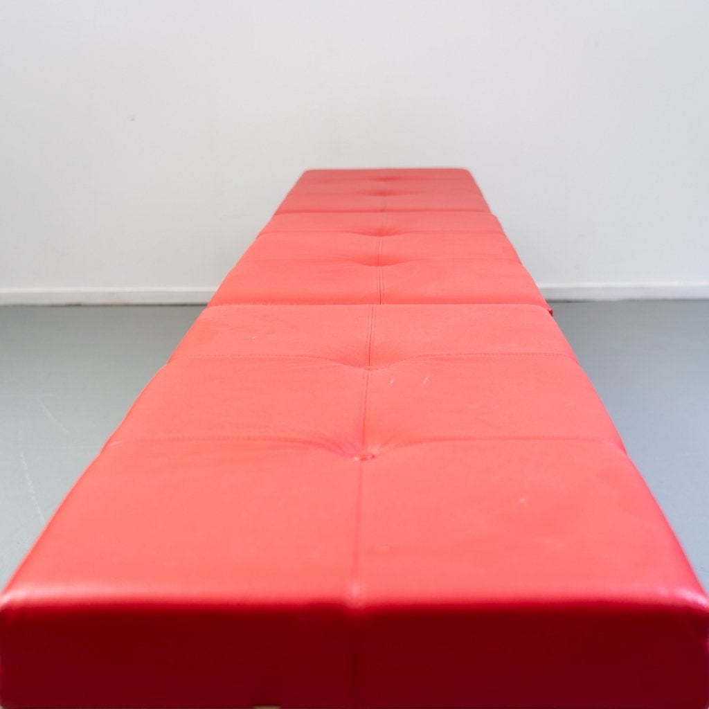 1x Vitra Bench Level 34 Rood Leer - Wit Frame, Niet ingevuld, 250 tot 300 cm, Overige maten, Minder dan 75 cm