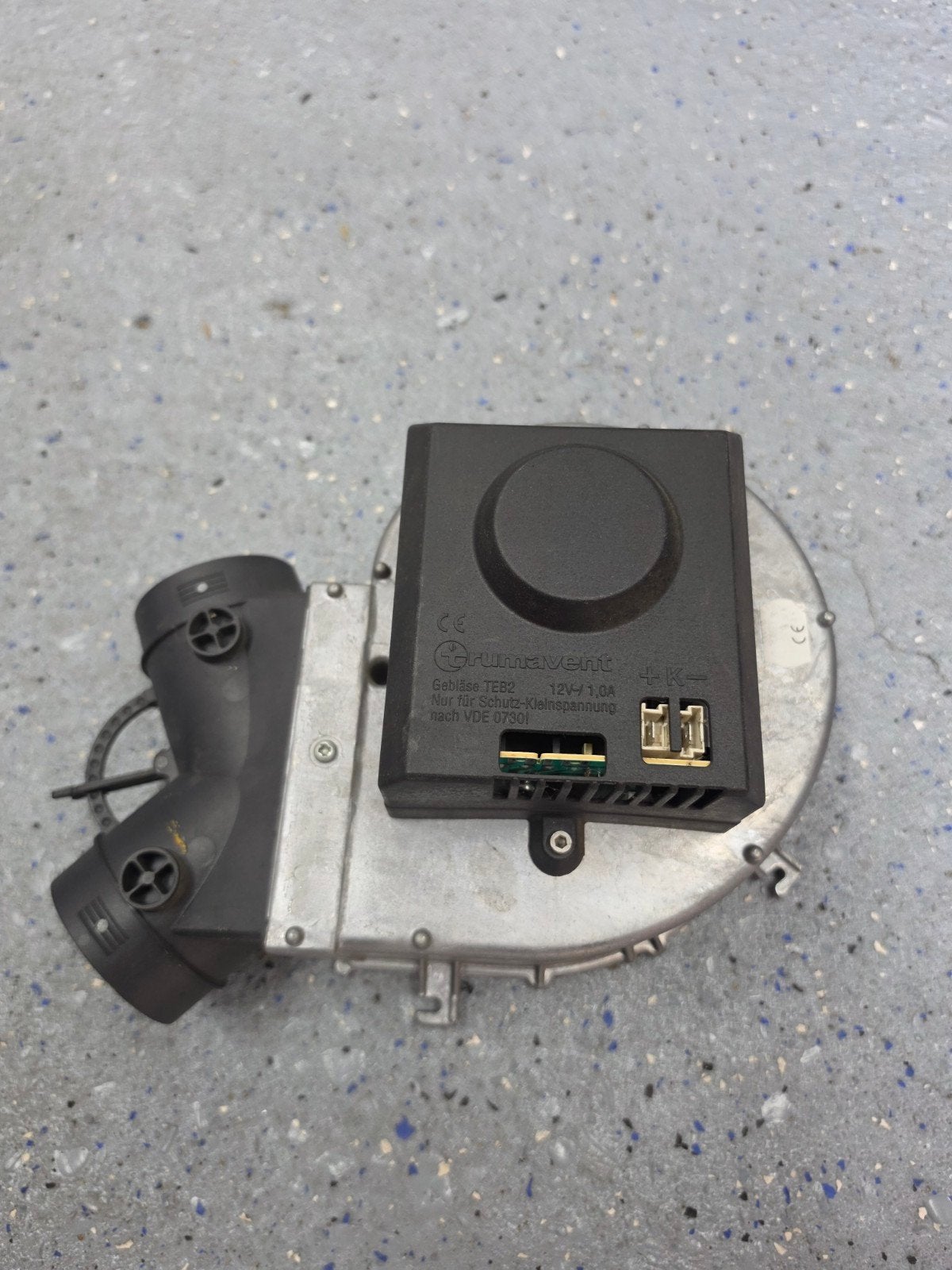 Truma TEB2 ventilator, Caravans en Kamperen, Caravan accessoires, Ophalen