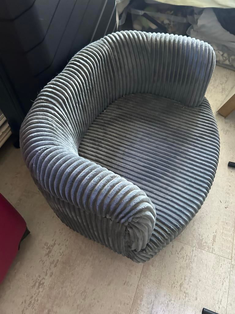 Honden/ katten sofa- Zo goed als nieuw, Dieren en Toebehoren, Ophalen, Zo goed als nieuw