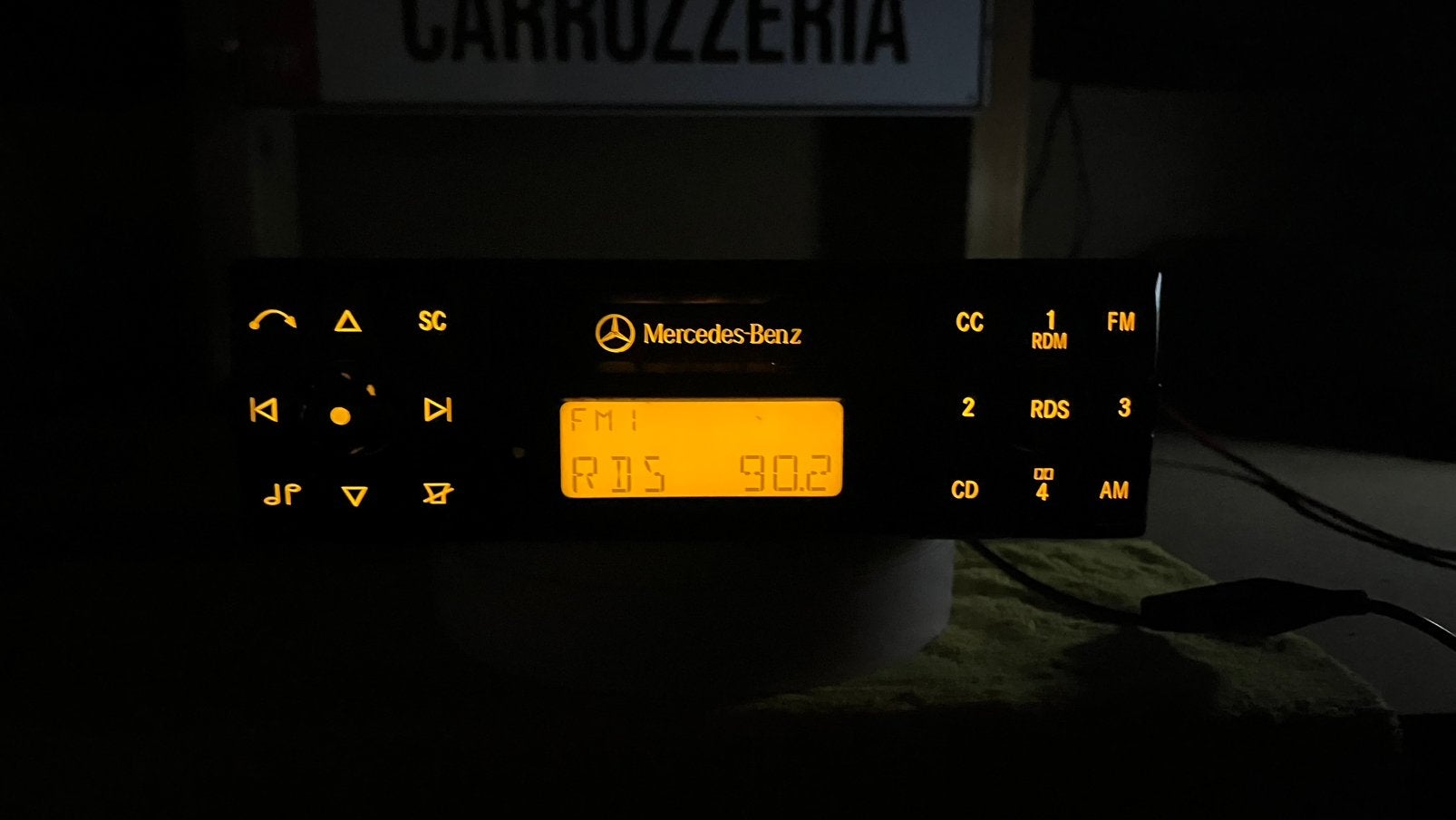 Mercedes Becker Audio 10 autoradio, Auto diversen, Ophalen of Verzenden