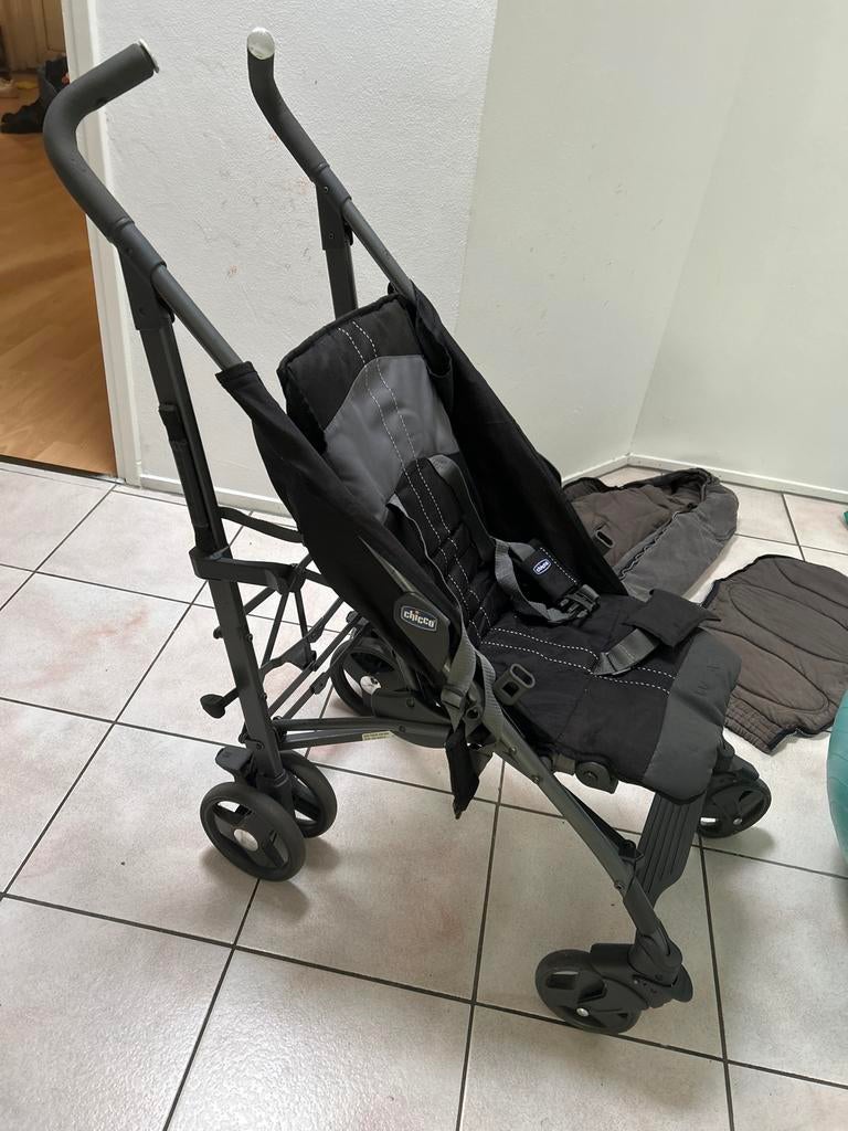 Buggy Chicco, gratis mee te nemen, Kinderen en Baby's, Buggy's, Ophalen, Gebruikt, Overige merken, Voetenzak