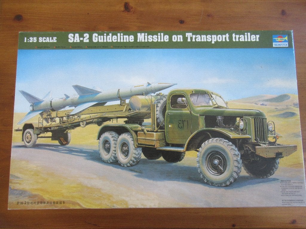 SA-2 Guideline Missile on Transport trailer (Trumpeter 1/35), Overige merken, 1:32 tot 1:50, Nieuw, Ophalen of Verzenden