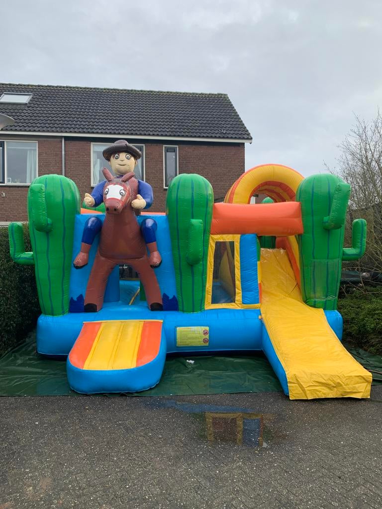 Opblaasbaar Springkasteel Cowboy Thema met Glijbaan, Ophalen of Verzenden, Gebruikt, Overige
