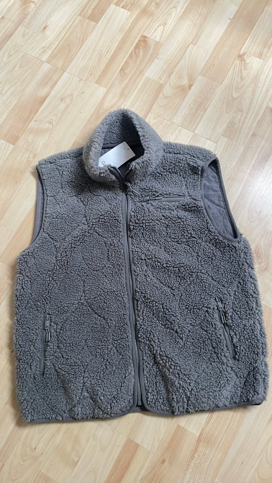 Nieuw grijs teddy bodywarmer maat M, Ophalen of Verzenden, Nieuw, Grijs