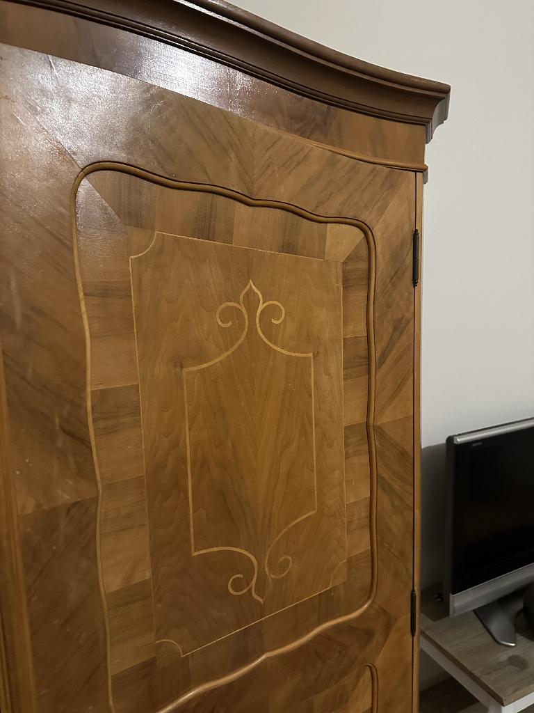 Unieke Italiaanse vintage kast – Walnoot – Klassieke stijl, Ophalen, Gebruikt