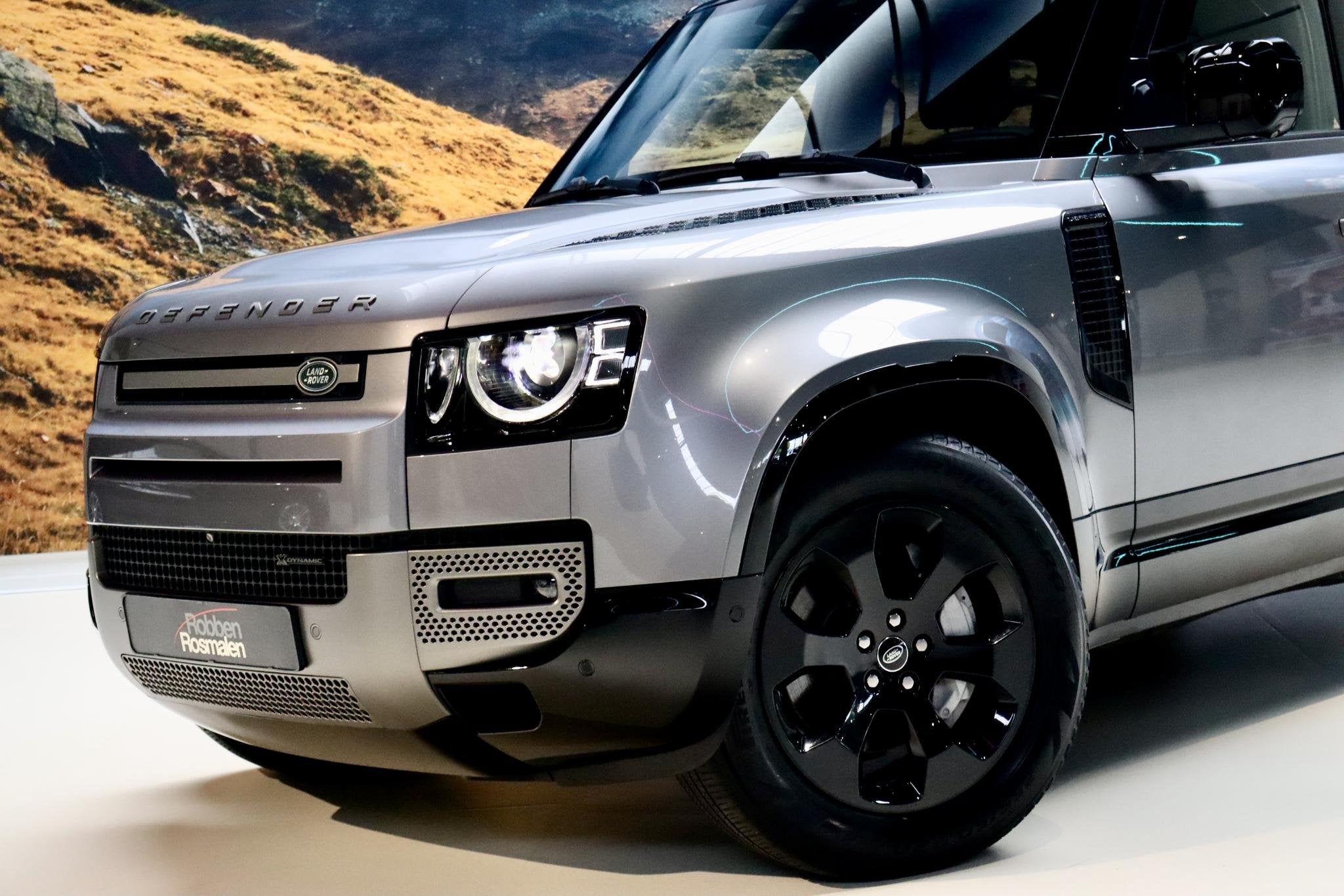 Land Rover Defender 110 P400e 110 X-Dynamic HSE PANO|TrkHk|V, Automaat, Automatische klimaatregeling, 404 pk, Gebruikt