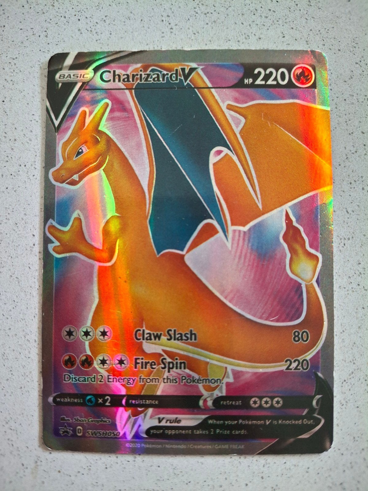 Pokémon Kaart Charizard V SWSH050, Verzenden, Gebruikt, Losse kaart, Foil